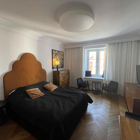 Warsaw Miodowa Apartments - Old Town - Stare Miasto Екстер'єр фото
