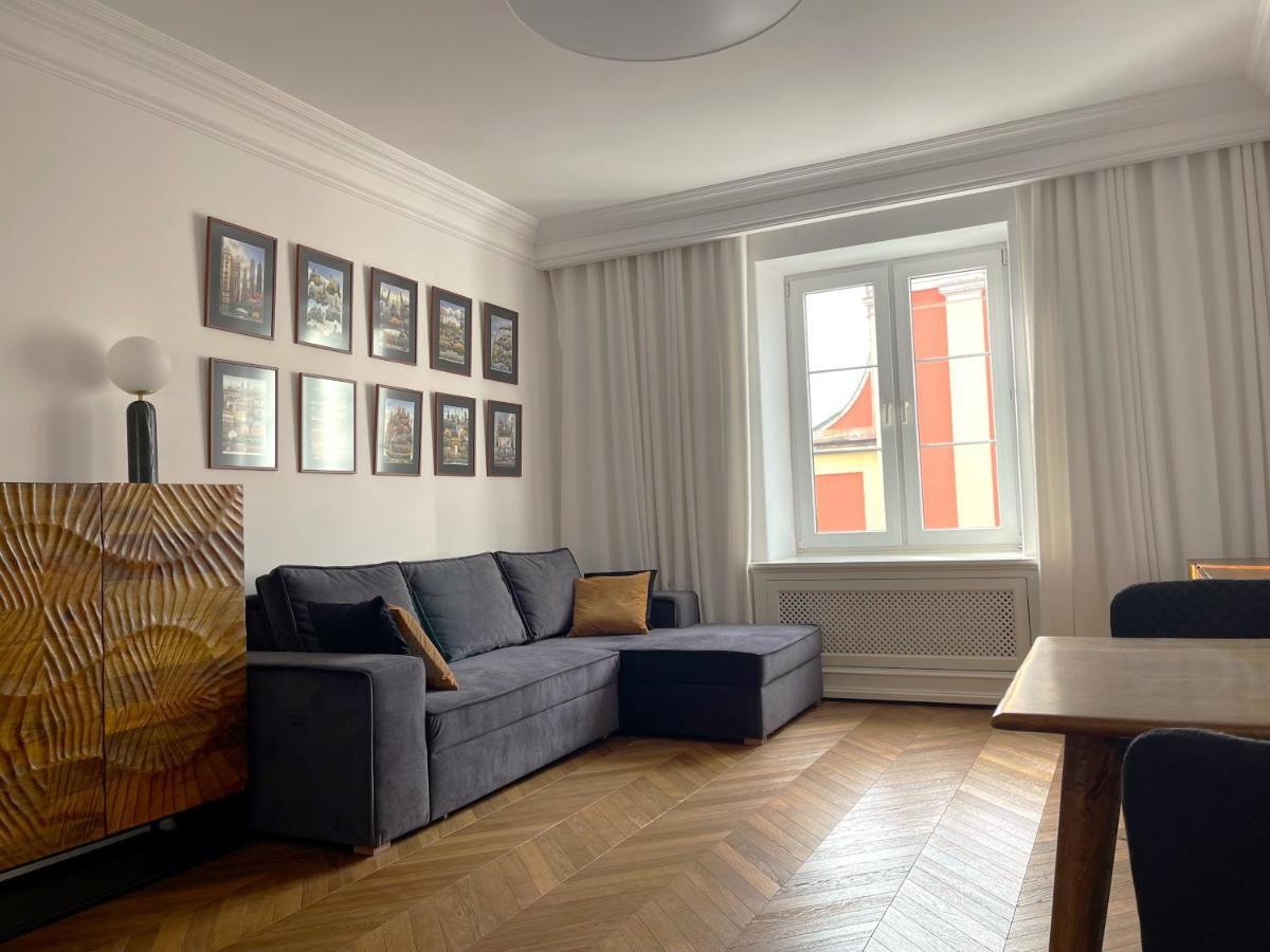 Warsaw Miodowa Apartments - Old Town - Stare Miasto Екстер'єр фото